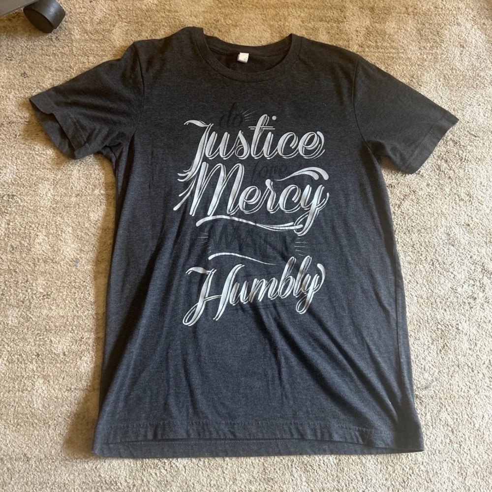 Christian T-shirt- Medium- Justice, Mercy, Humbly